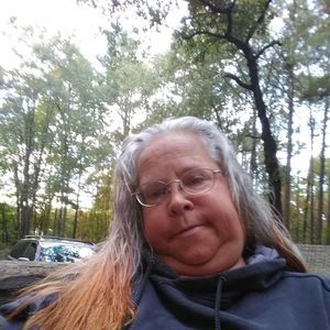 Meet your Posher, Tina